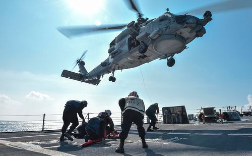 Вертолет MH-60 Seahawk (Фото: Class Corey T. Jones / Reuters)
